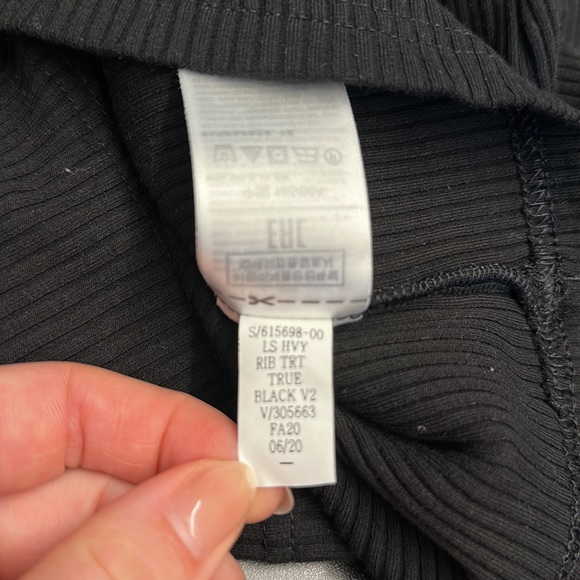 GAP Long Sleeve Heavy Ribbed T-Shirt in Black - Picture 10 of 10